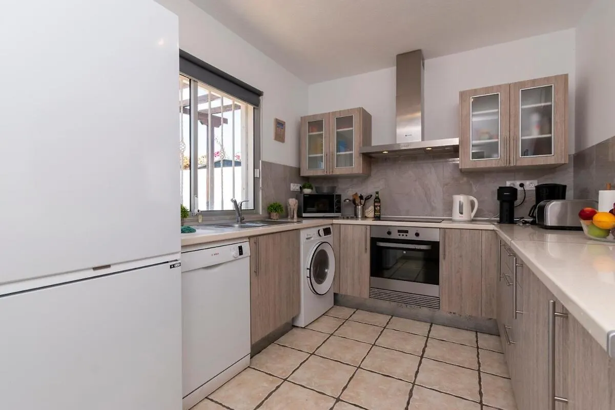 Beautiful And Spacious 4 Bedroom Villa Callao Salvaje Spanien