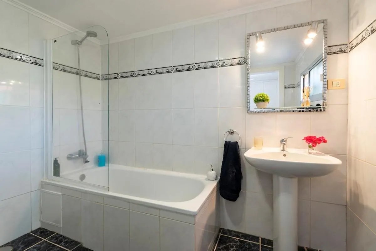 Beautiful And Spacious 4 Bedroom Villa Callao Salvaje