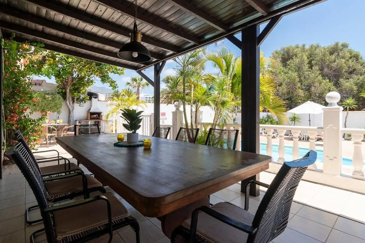 Beautiful And Spacious 4 Bedroom Villa Callao Salvaje