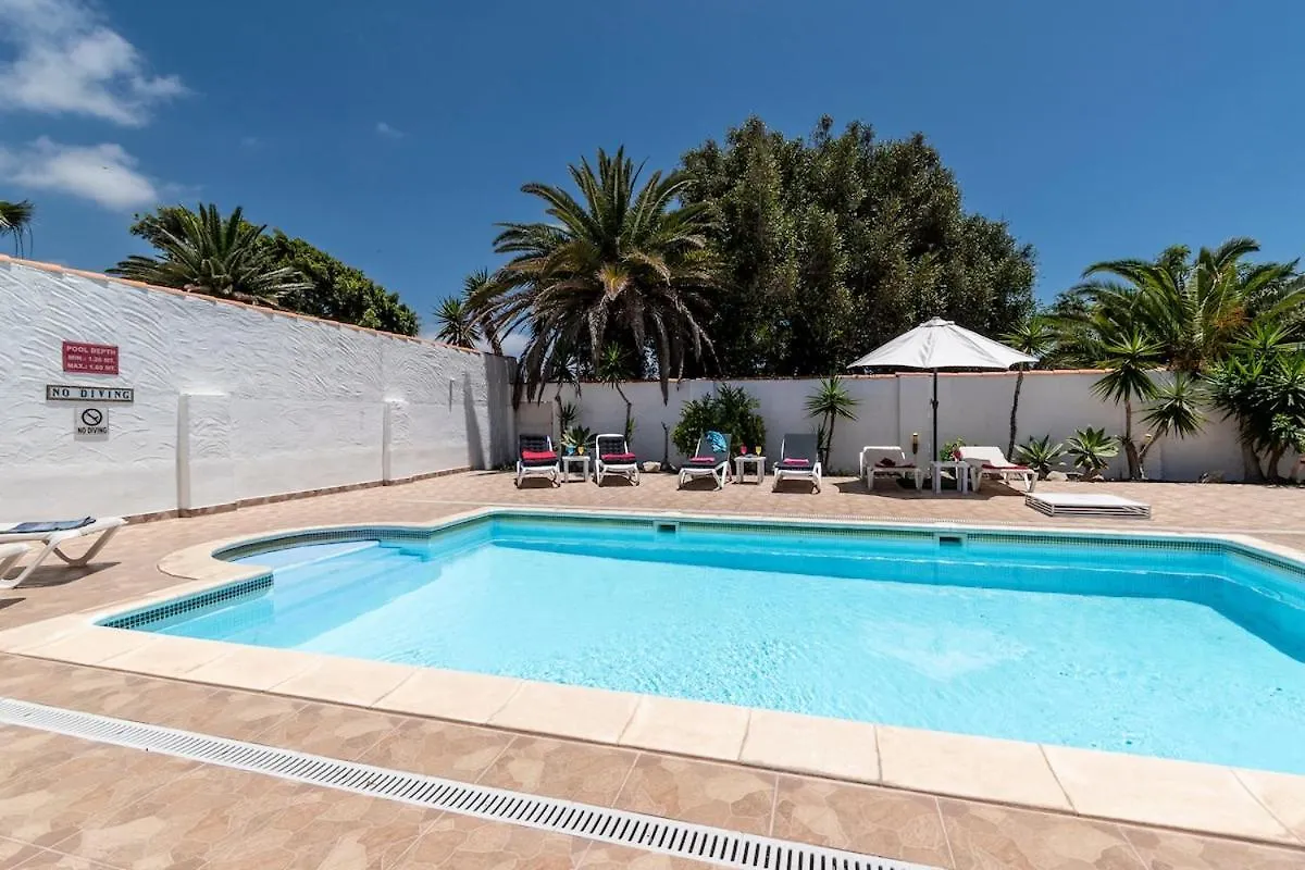 Beautiful And Spacious 4 Bedroom Villa Callao Salvaje